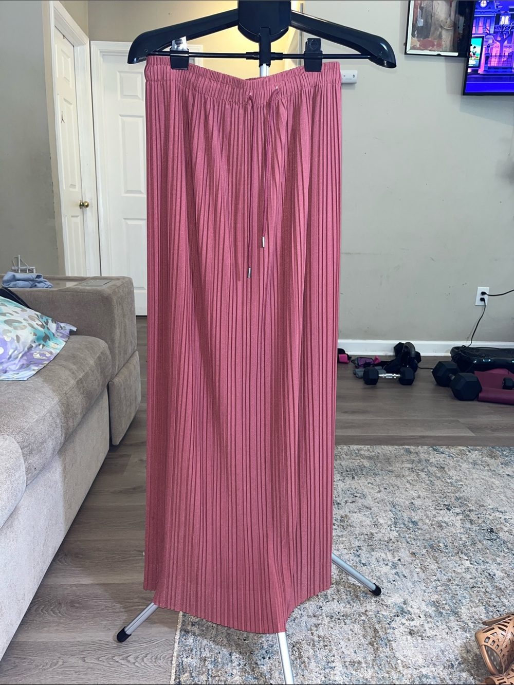 Pleated Pink Maxi Skirt - Unbranded